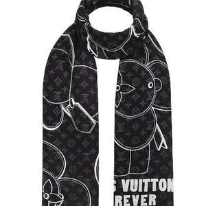 Louis vuitton hat & scarf, #hat #scarf #lv